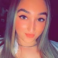 Renee Bryden's Instagram, Twitter & Facebook