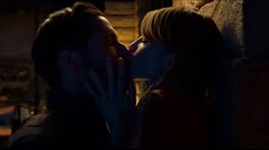 There is always the possibility that certain scenes might have been mixed up under their so in 5x06 we see lucifer and chloe stretching out only to let the other in. Lucifer 5x06 Lucifer Et Chloe Font L Amour Youtube