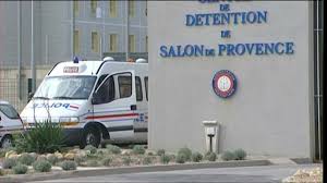 Check spelling or type a new query. Salon De Provence Prise D Otage D Une Infirmiere Le Detenu Condamne Profession Gendarme