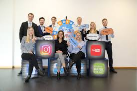 Von altersvorsorge über girokonto bis versicherung: Vr Bank Mkb Auf Twitter Nach 4 Monate Insgesamt 14 Besuchen Auf Unseren Geschaftsstellen Haben Unsere Azubis Ihr Erstes Eigenen Projekt Beendet Ihr Wollt Wissen Was Unsere Azubis Wahrend Ihres