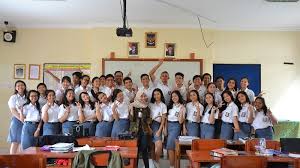 Check spelling or type a new query. Ini Dia 5 Sma Favorit Di Bali Apa Kamu Termasuk Salah Satu Siswanya Ilmupedia Co Id
