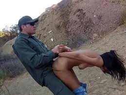 Ecco un altro clip porno amatoriale che ho trovato in rete. Matura Si Masturba E Sborra Porno Culonudo Com
