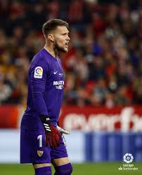 Concedes twice against celta vigo. Tomas Vaclik On Twitter The Best Way How To Celebrate 130 Anniversary Happy Birthday Sevillafc Eng I M Grateful I Can Be Part Of Your Amazing History I Feel Like Home From The