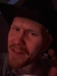 Save a cowboy, ride a horse (or something like that) 🤠