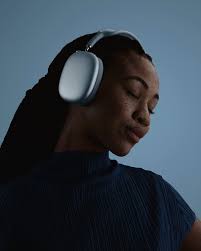 new airpods max @apple 🎧