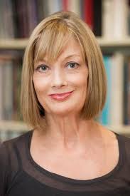 Mary Poppins, She Wrote: The Life of P. L. Travers: Lawson, Valerie:  9781476762920: Amazon.com: Books