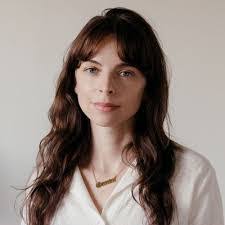 Shelby Pons's Instagram, Twitter & Facebook