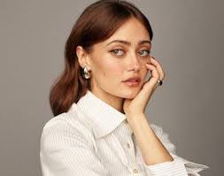 Ella Purnell Relationship History