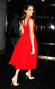 Aux grands événements les grands moyens. Who Is Meghan Markle Really Vanity Fair