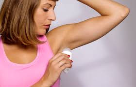The five most common types of underarm rashes include: Common Rashes Found In The Armpits