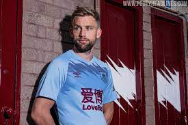 Includes the latest news stories, results, fixtures, video and audio. Burnley Fc 19 20 Auswartstrikot Enthullt Nur Fussball