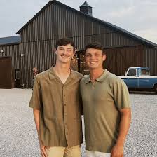 Lauren Aldridge and Caleb Gross's Wedding Website