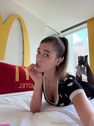 Anna Malygon maligoshik maligoshika Nude Leaks OnlyFans Photos 46 -  Leaknudes