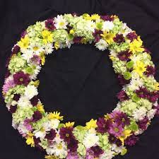 Train leaving on track five for. Sympathy Wreath With Daisies And Button Mums Flower Delivery Austin Florist Sympathy Flowers