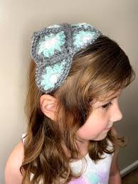 Crochet Flower Bandana