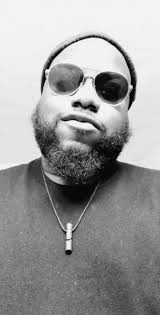 Promote with Yves Bruno (@eym_4life)