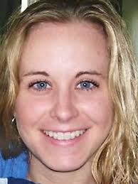 Mother of slain Iowan backs tougher domestic violence law