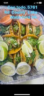 Birrieria el Zacatecano II (Waterford )FOOD TRUCK) — Restaurant food truck in Waterford Township, Michigan