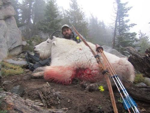 Mountain goat tests hunter's nerve. … and teeth | East Oregonian