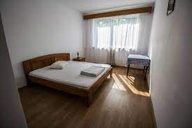 Aug 07 2014 08:54, started by denissaa16 , aug 07 2014 06:21. Ziua De Cluj Esti Student In Cluj Si Vrei SÄ Stai In CÄmin Privat Ai Putea SÄ PlÄtesti Cat Pentru O GarsonierÄ Sau Chiar Un Apartament Cu DouÄ Camere