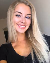 Caroline Leonard (@Lisa51071910)