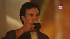 Checo Pérez lo sabe: detrás de cada éxito, hay una historia que merece ser  reconocida.