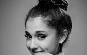 Ari ariana grande zu günstigen preisen. Wallpaper Smile Black And White Singer Ariana Grande Images For Desktop Section Muzyka Download