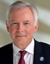 Maureen Bonanno's Instagram, Twitter & Facebook