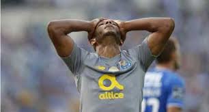 Luis díaz (fc porto) right footed shot from outside the box to the top left corner. Belenenses Vs Fc Porto Highlights