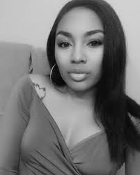 Brandi Rudd's Instagram, Twitter & Facebook