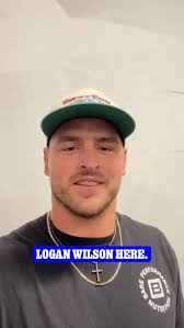 I'm excited to be back at natronacounty_hs this weekend and I'm thankful  for the opportunity to donate the @qcollarofficial to the whole football  team so they can be better protected. I'm blessed