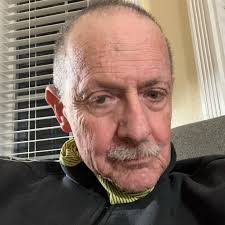 Justin Symons's Instagram, Twitter & Facebook