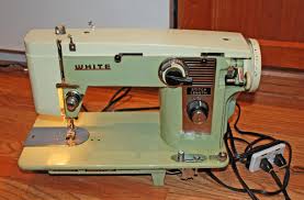 Vintage white 77 rotary electric sewing machine motor light housing no bulb. Antiques Art Vintage