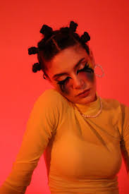 Becoming : A tale about breaking the chains...