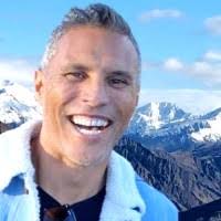 50+ "Lowrie" profiles