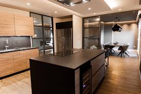 Maybe you would like to learn more about one of these? Cocina Negra Y Madera Con Isla Moderna Cocinas Cjr Santos Cocinas Cjr Santos