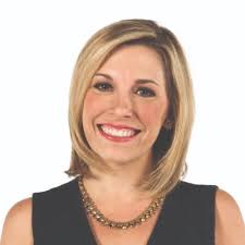 Elisabeth Bognar (@e_bognar)