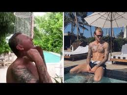 Unvergessliche glücksmomente bei fti inklusive. Pumpen Am Strand Und Sexy Posen Effe Imitiert Karius Und Es Ist Zum Schiessen Youtube