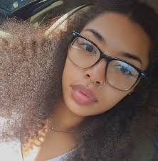 What is this aquatic plant?