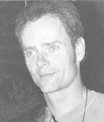 Julian Mullins's Instagram, Twitter & Facebook