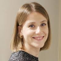 Flora Engel's Instagram, Twitter & Facebook