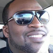 Devante Moncrief (@DevanteMoncrief)