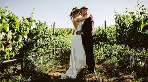 La modelo brasileña compartió con su público en redes sociales la. Asi Fue El Matrimonio De Eduardo Vargas Y Daniela Colett Entretencion Redes Sociales Television Nacional De Chile