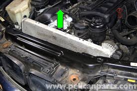Bmw E46 Radiator Replacement Bmw 325i 2001 2005 Bmw 325xi 2001 2005 Bmw 325ci 2001 2006 Bmw 325ti 2001 2004 Pelican Parts Technical Article