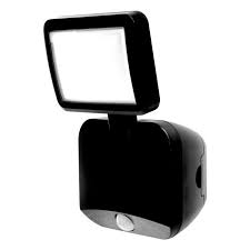 Energizer Outdoor Battery Operated Motion Activated Adjustable Led Single Head Security Spotlight Black