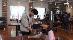 Her life seemed more stable after working as an web novel editor for 6 years, but then she gets diagnosed with a brain cancer. Watch Park Bo Young Enjoys Being In A Love Triangle With Seo In Guk And Nam Da Reum On Set Of Doom At Your Service Kpophit Kpop Hit