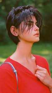 Ashlyn Harris Short Hair