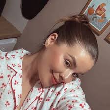 Martha-Frances Henry (@mhyphenfhenry)