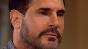 Nelson Branco Interviews Bold and the Beautiful's William de Vry for Hello!  Canada