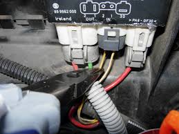 This video shows methods of troubleshooting a radiator fan on a honda civic 93'. 68 Cooling Fan Relay 1997 Volvo 850 Wagon Project